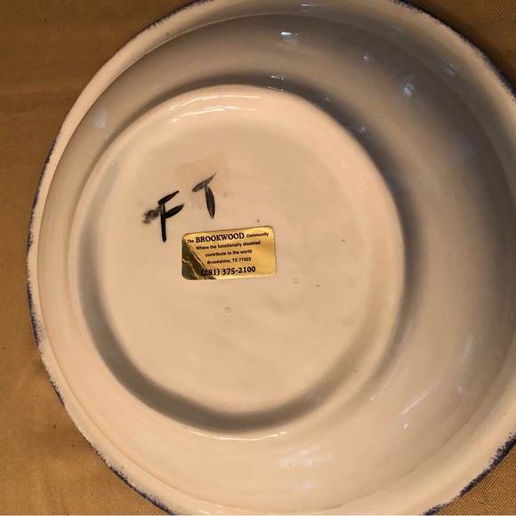 Brookwood Community Bluebonnet Serving Bowl - Picture 4 of 4